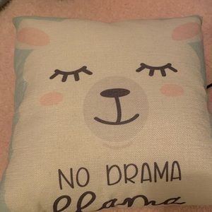 Pillow no drama llama